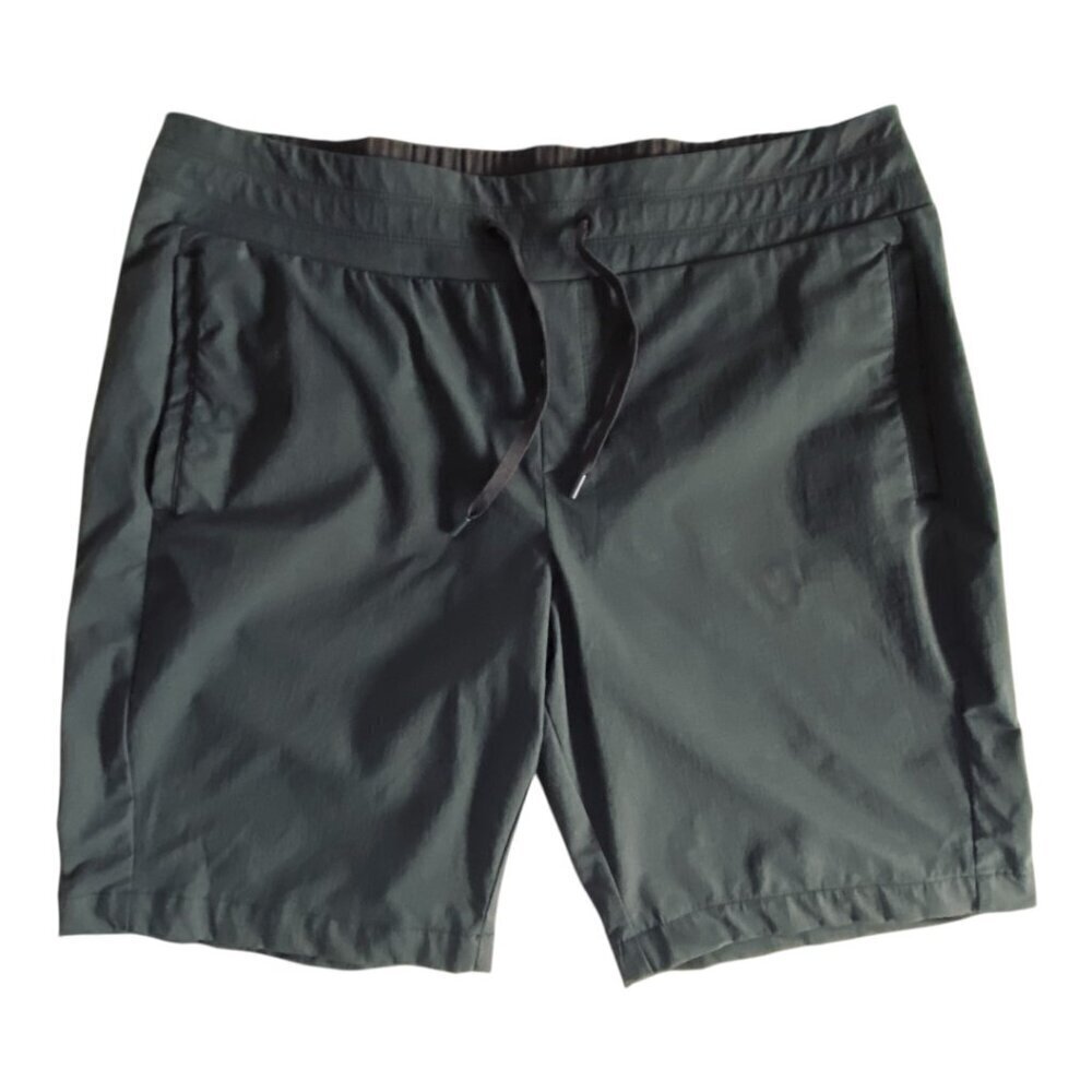 Wind River Women's Pull On Black Shorts Sz 18​​​​